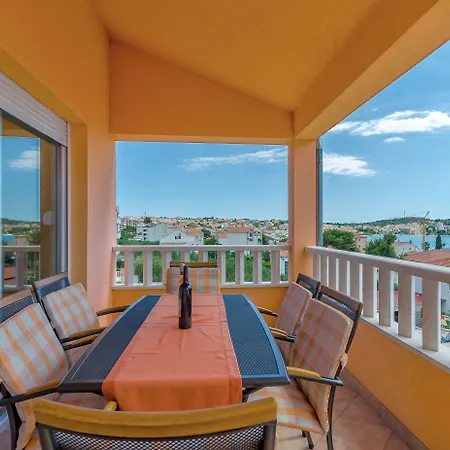 Apartment Melita Trogir