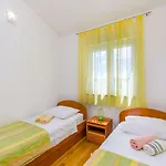 Apartment Melita *