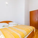 Apartment Melita Trogir