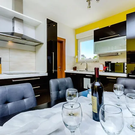 Melita Διαμέρισμα *